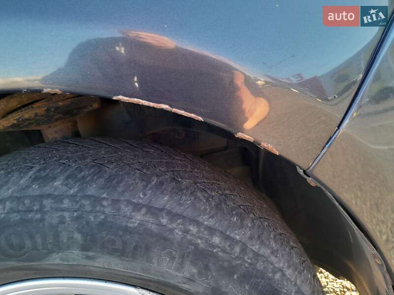 Хетчбек Dacia Sandero 2013 в Чернівцях фото 26 Хетчбек Dacia Sandero 2013 в Чернівцях