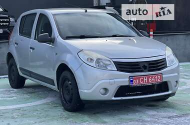 Dacia Sandero 2010