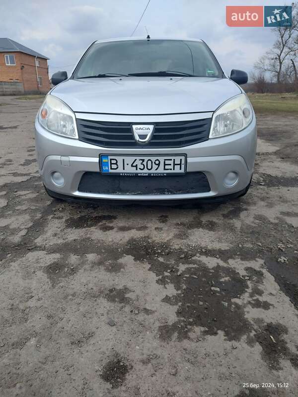 Dacia Sandero 2009