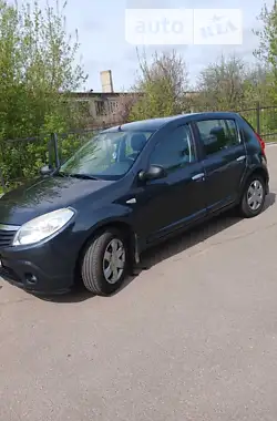 Dacia Sandero 2008