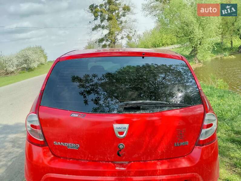 Хетчбек Dacia Sandero 2009 в Хмельницькому