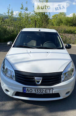 Dacia Sandero 2009