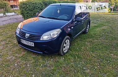 Dacia Sandero 2010