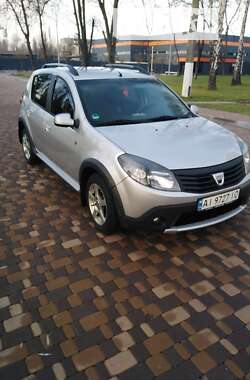 Хетчбек Dacia Sandero 2010 в Броварах