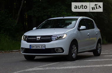 Хэтчбек Dacia Sandero 2020 в Ромнах