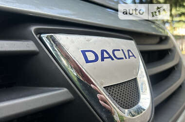 Хетчбек Dacia Sandero 2009 в Житомирі