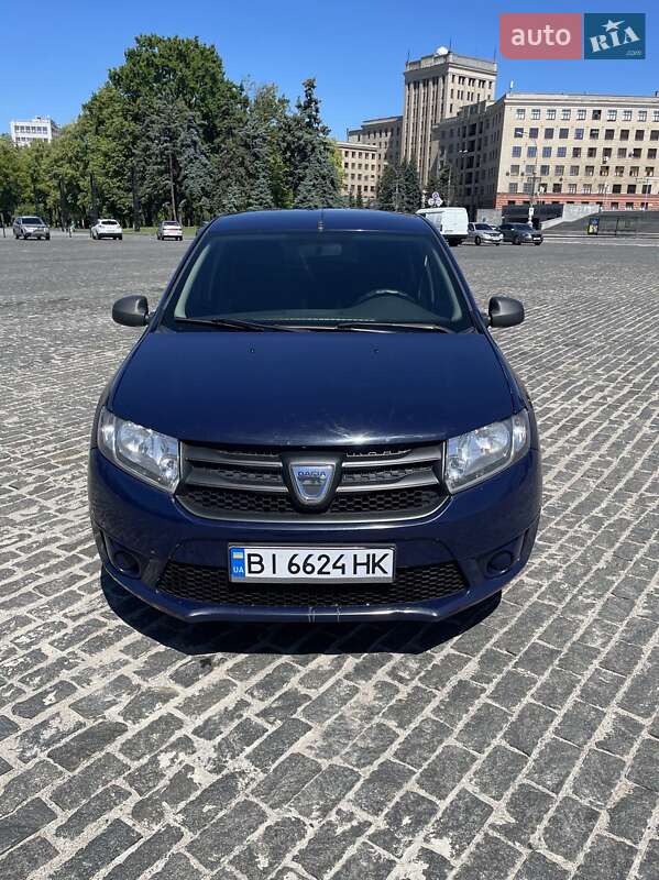Dacia Sandero 2013