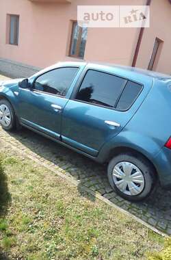 Dacia Sandero 2008