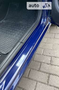 Хэтчбек Dacia Sandero 2009 в 