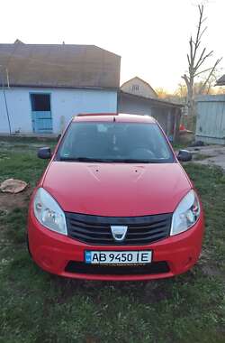 Хэтчбек Dacia Sandero 2009 в Калиновке