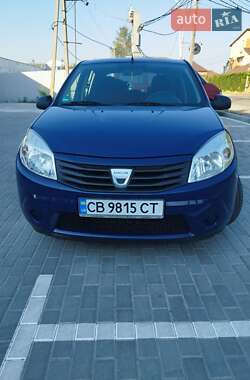 Хетчбек Dacia Sandero 2009 в Києві