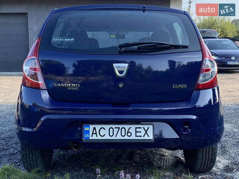 Хэтчбек Dacia Sandero 2009 в Ковеле
