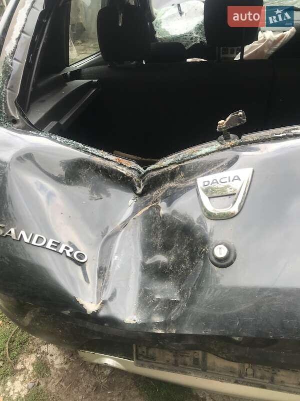 Позашляховик / Кросовер Dacia Sandero 2012 в Хмельницькому