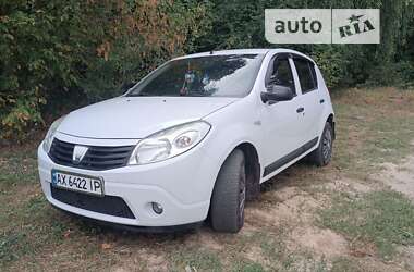 Хетчбек Dacia Sandero 2009 в Ніжині