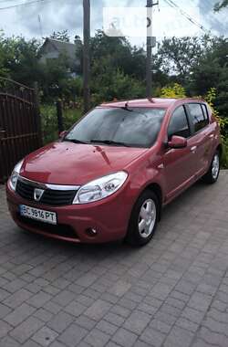 Dacia Sandero 2009