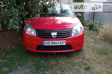 Хэтчбек Dacia Sandero 2009 в Виннице