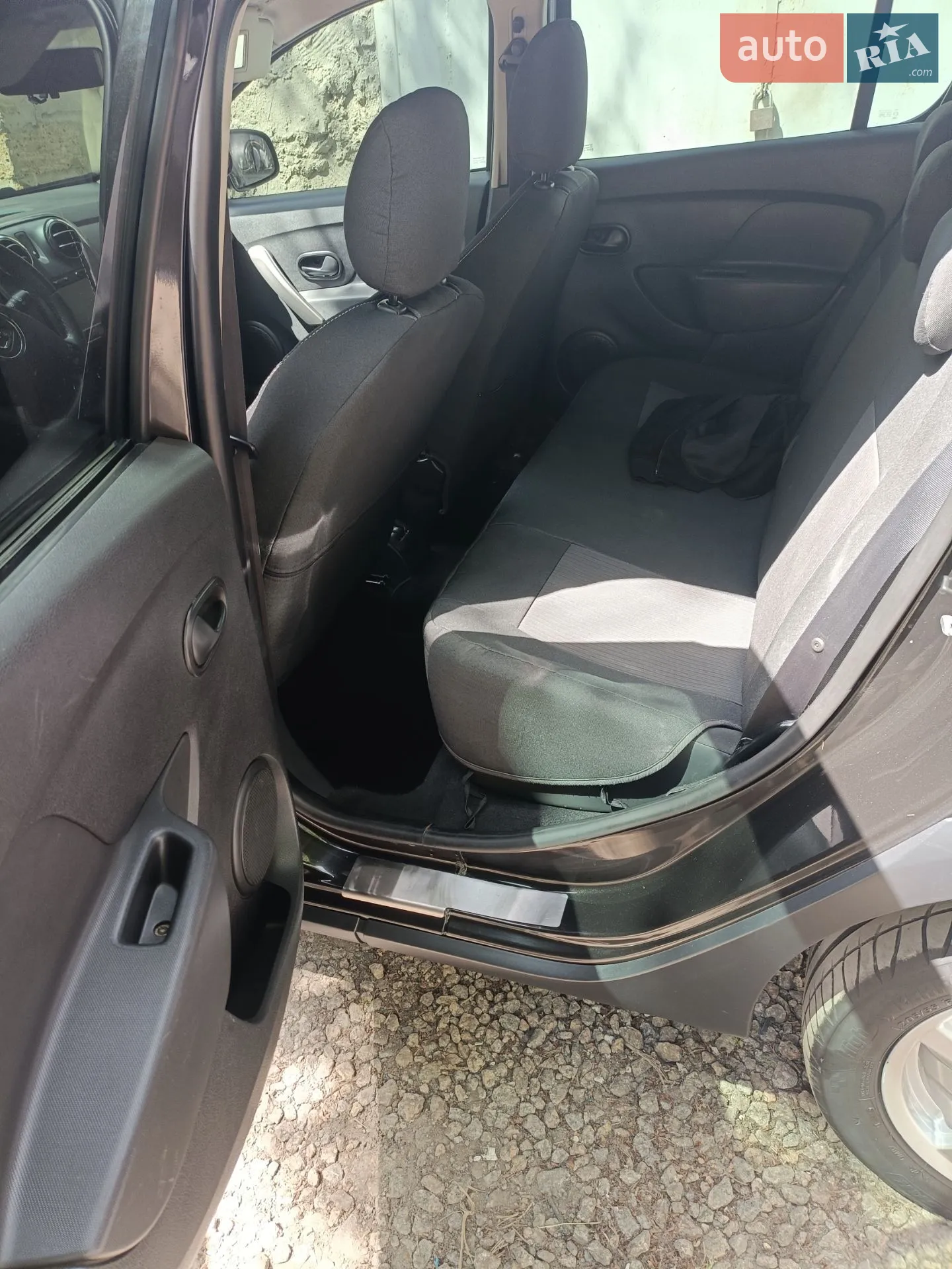2013 Dacia Sandero - мініатюра 17