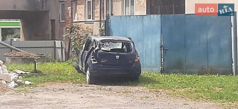 Хетчбек Dacia Sandero 2009 в Чернівцях