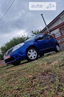 Dacia Sandero 2010