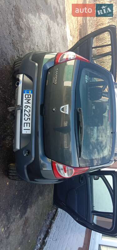 Хетчбек Dacia Sandero 2010 в Лохвиці