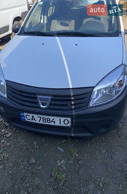 Dacia Sandero 2012