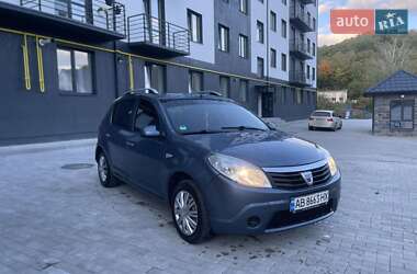 Хетчбек Dacia Sandero 2008 в Кременці