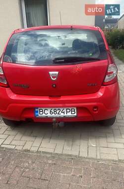 Хетчбек Dacia Sandero 2009 в Львові