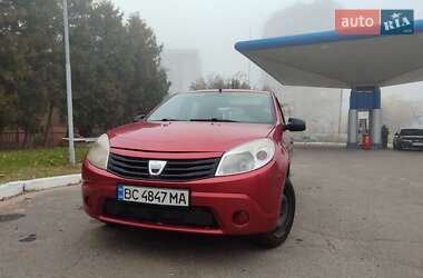 Хэтчбек Dacia Sandero 2009 в Львове