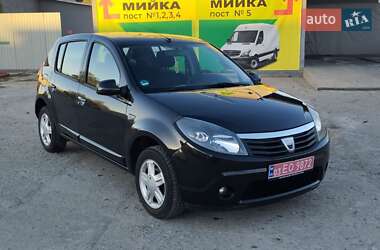 Dacia Sandero 2010