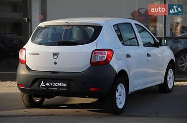 Хэтчбек Dacia Sandero 2016 в Харькове