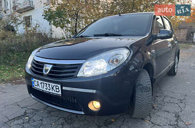 Хетчбек Dacia Sandero 2008 в Тальному