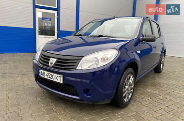 Хетчбек Dacia Sandero 2009 в Вінниці