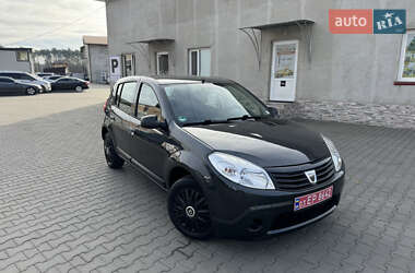 Dacia Sandero 2009