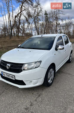 Dacia Sandero 2013