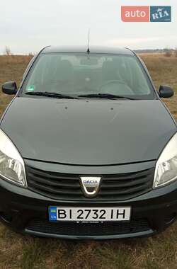 Хетчбек Dacia Sandero 2009 в Решетилівці