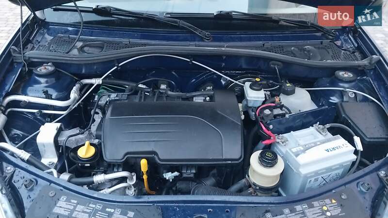Хэтчбек Dacia Sandero 2011 в Ходорове
