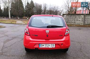 Хэтчбек Dacia Sandero 2009 в Ромнах