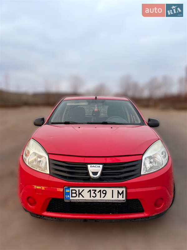 Хетчбек Dacia Sandero 2009 в Рівному
