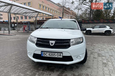 Хетчбек Dacia Sandero 2013 в Рівному