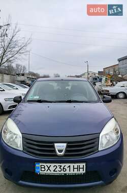 Хетчбек Dacia Sandero 2009 в Хмельницькому