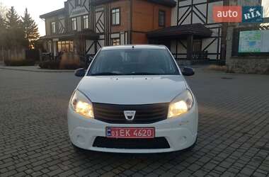 Хэтчбек Dacia Sandero 2009 в Луцке