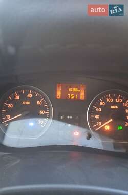 Хэтчбек Dacia Sandero 2009 в 