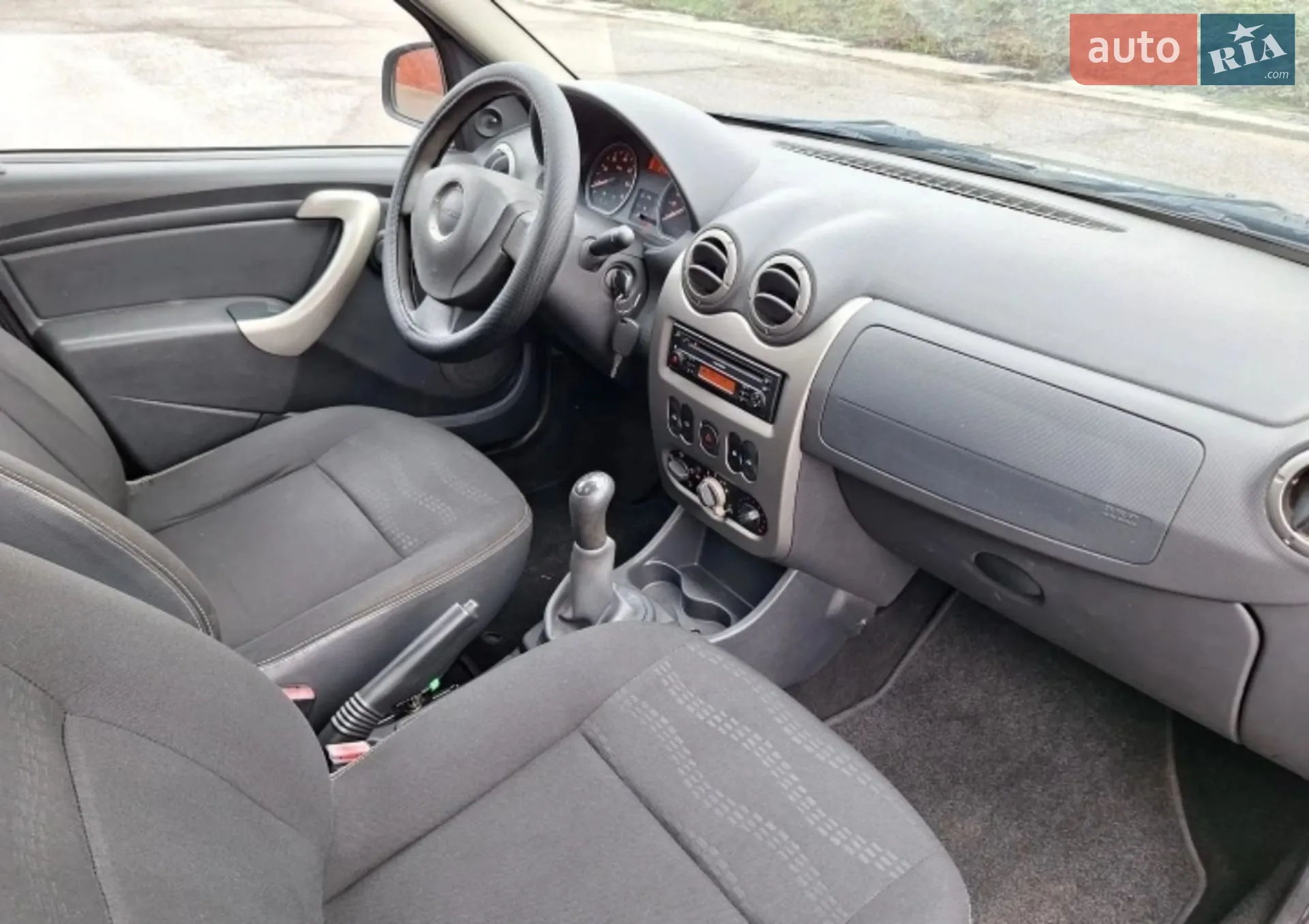 2010 Dacia Sandero - мініатюра 24