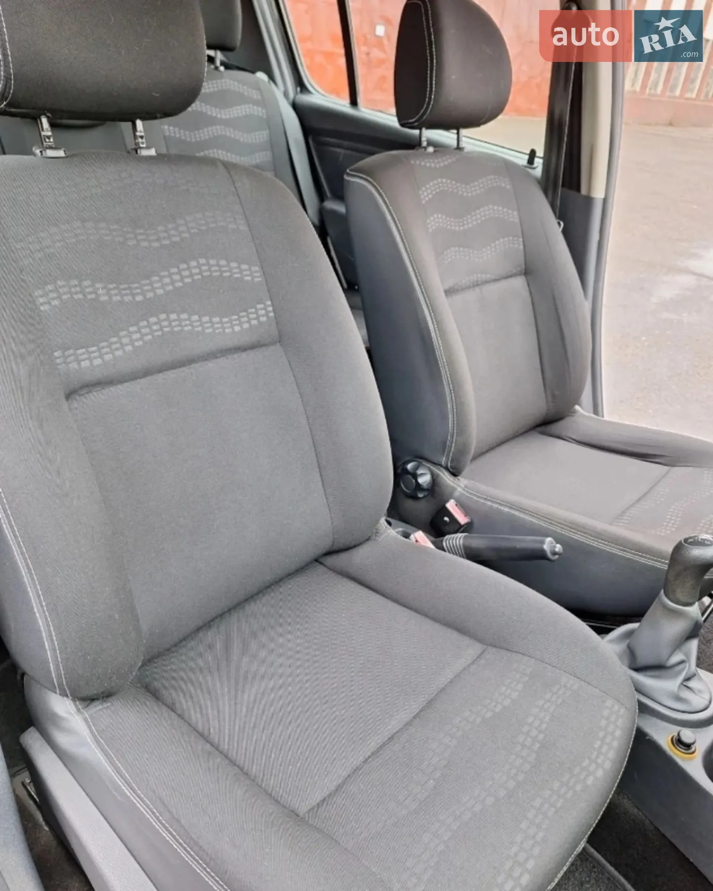 2010 Dacia Sandero - мініатюра 30