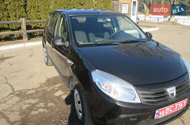 Dacia Sandero 2011