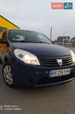 Хетчбек Dacia Sandero 2009 в Хмельницькому