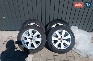 Хэтчбек Dacia Sandero 2012 в 