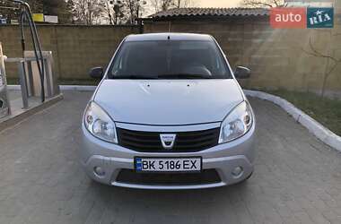 Dacia Sandero 2008 Dacia Sandero 2008