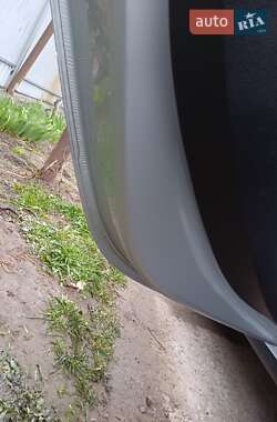 Хетчбек Dacia Sandero 2012 в 