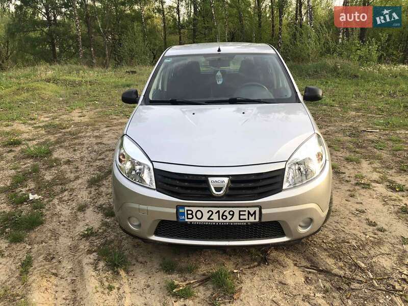 Dacia Sandero 2009